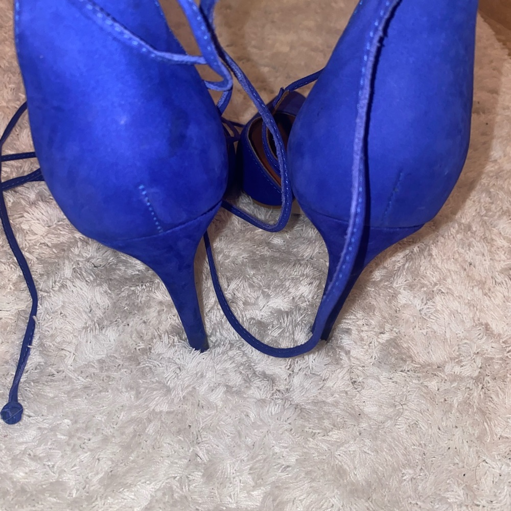Steve Madden Blue Tie Up Pumps